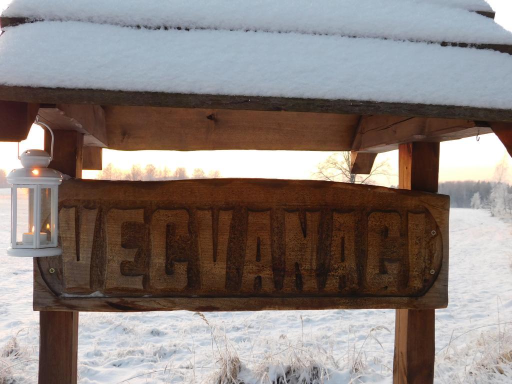 Vecvanagi Jaunmuiza Exterior foto